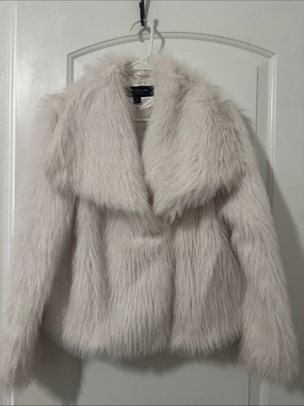 BCBGMaxAzria Light Beige Faux Fur Teddy Jacket
